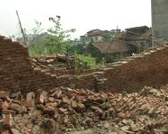 大风帮了忙 | 市区一堵围墙倒塌3次终拆除